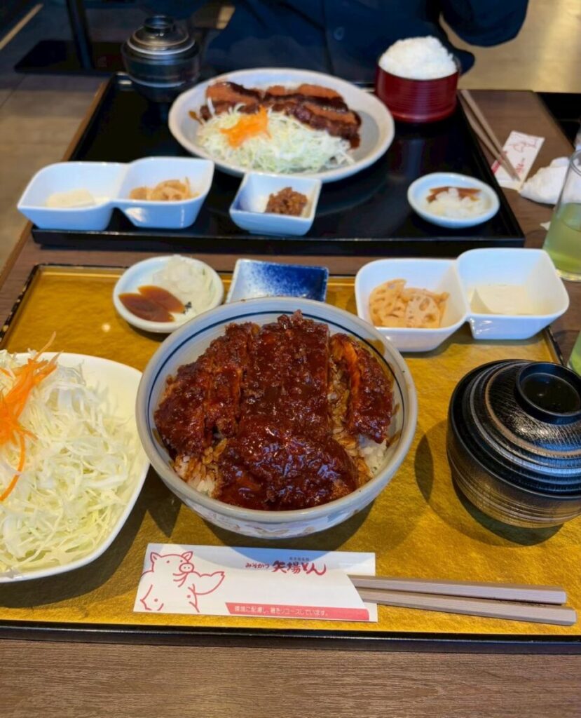 矢場とんの味噌カツ～